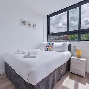 Lovely In Apartment Sheffield